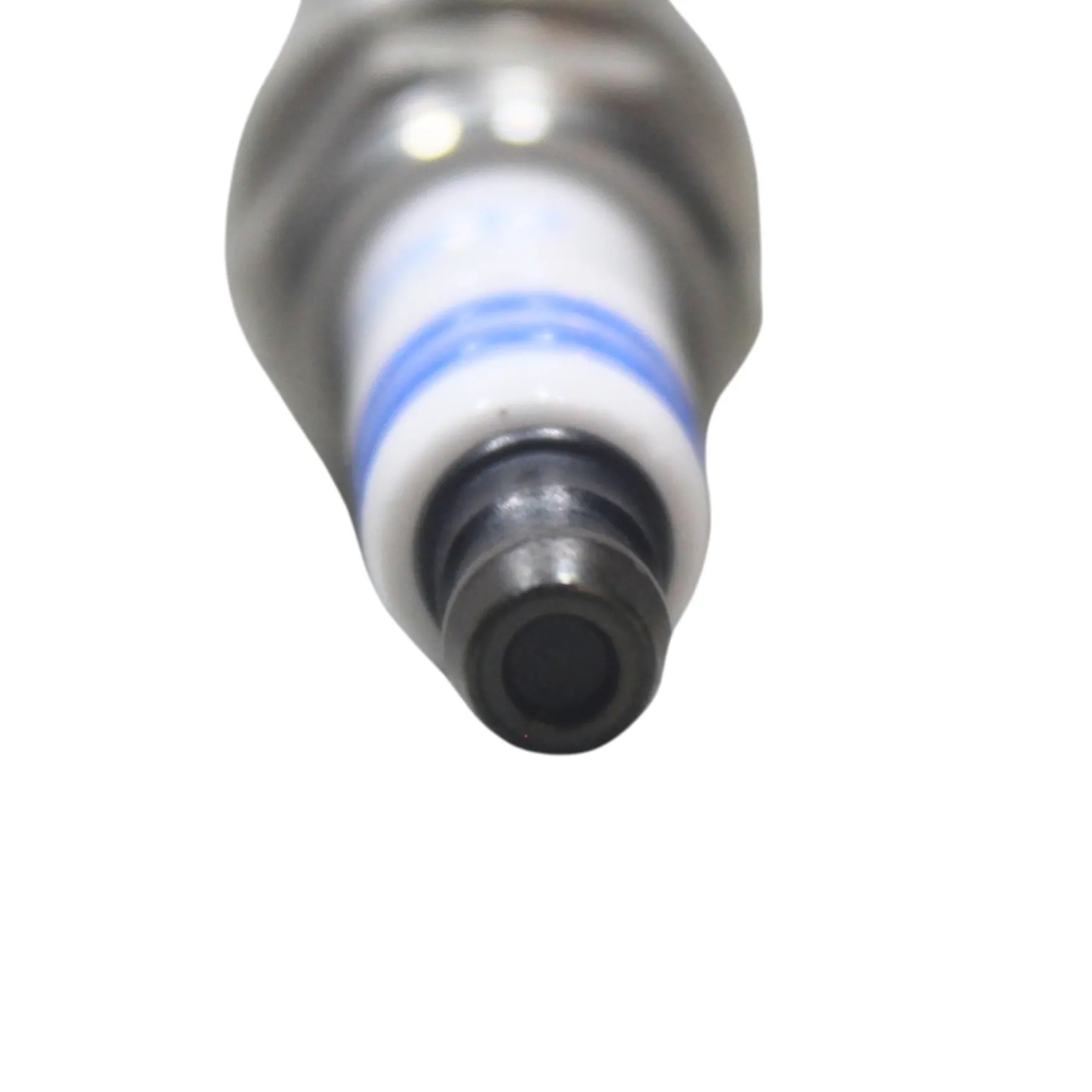 BUJİ TEK TIRNAK BENZİNLİ BOSCH MARKA